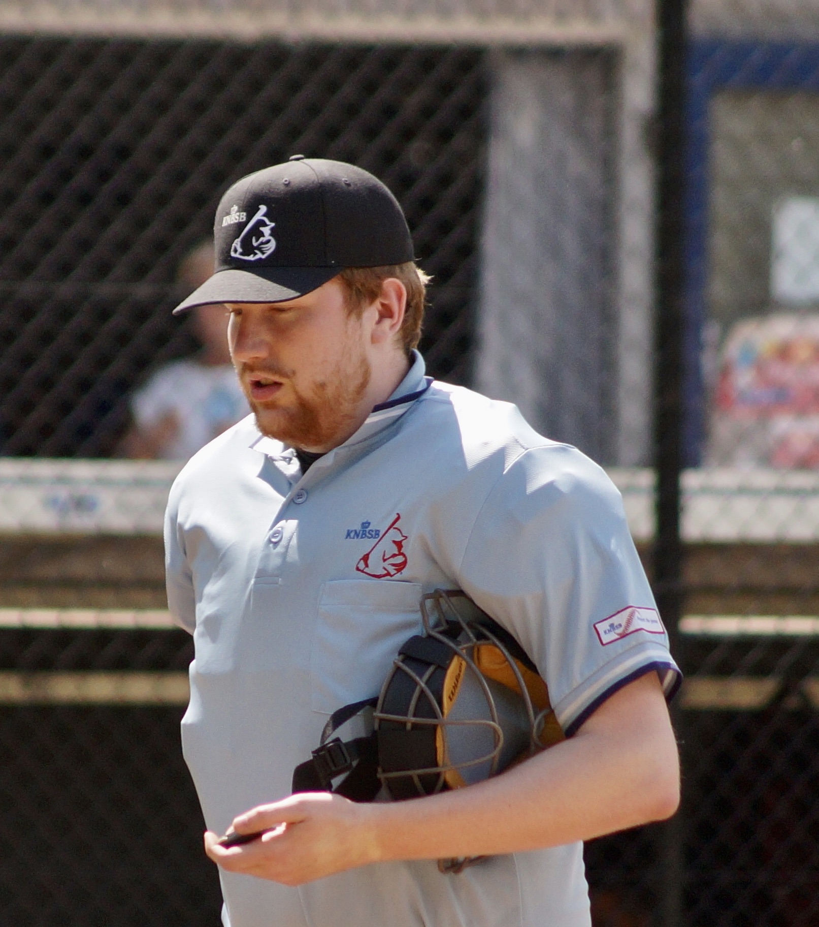 3F1BB6EF-B348-4DC7-BA50-BAD7938BCE14_1_201_a