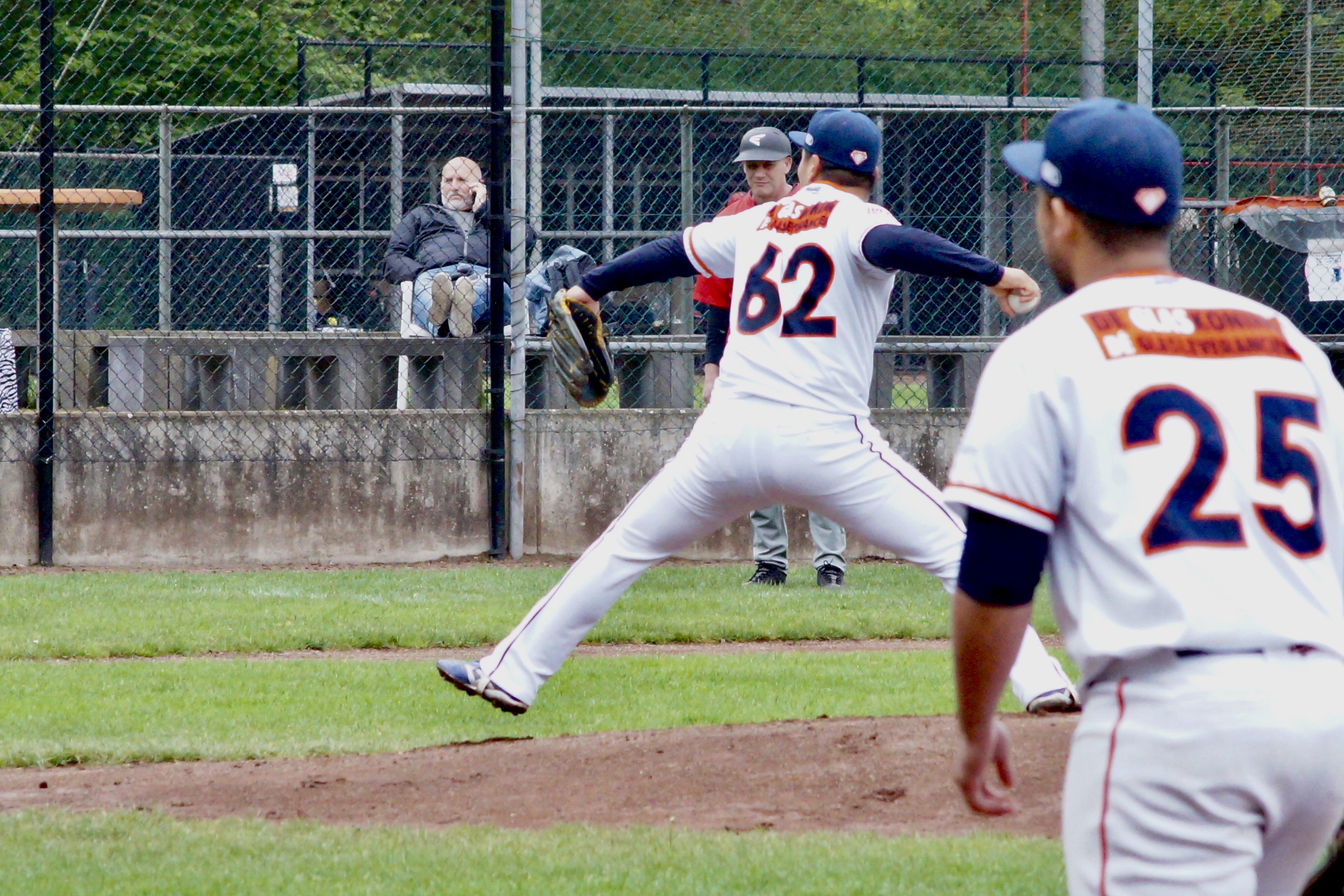 844DB22D-1DAC-4ABD-AA92-B0BDBA66B852_1_201_a