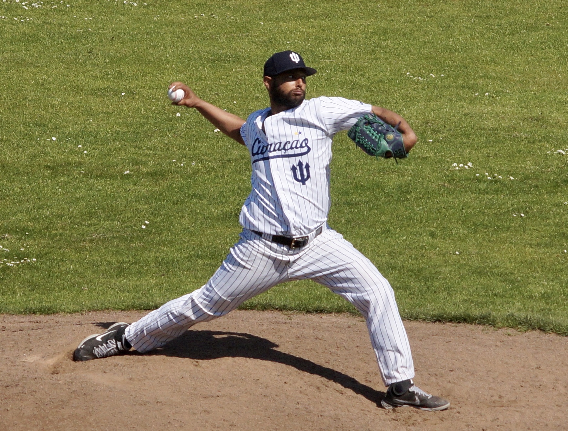 B09576EE-384D-4C60-873F-EE6FE520184B_1_201_a