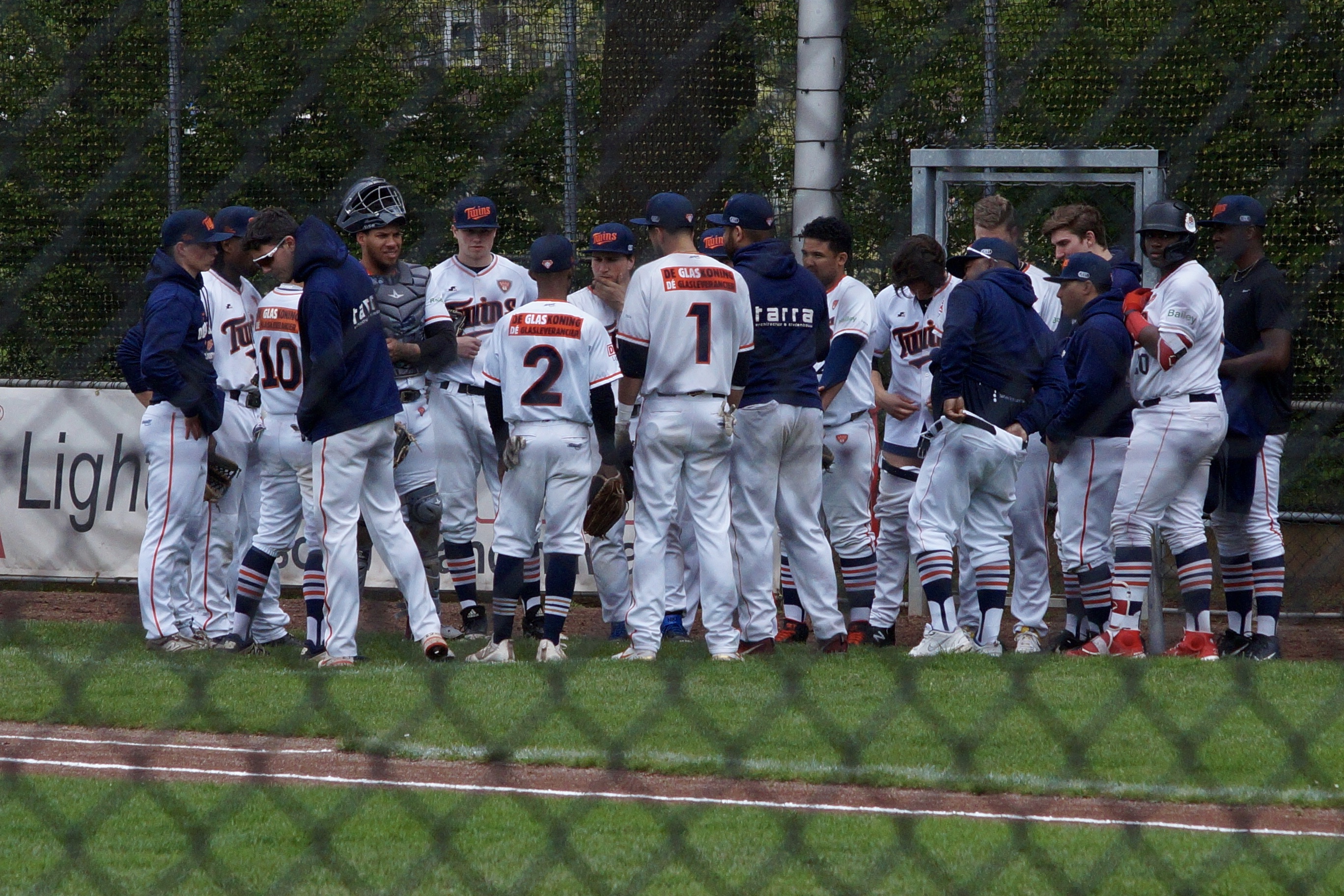 ED4C4968-09CA-4CA3-A3F3-9248CFF48EA7_1_201_a