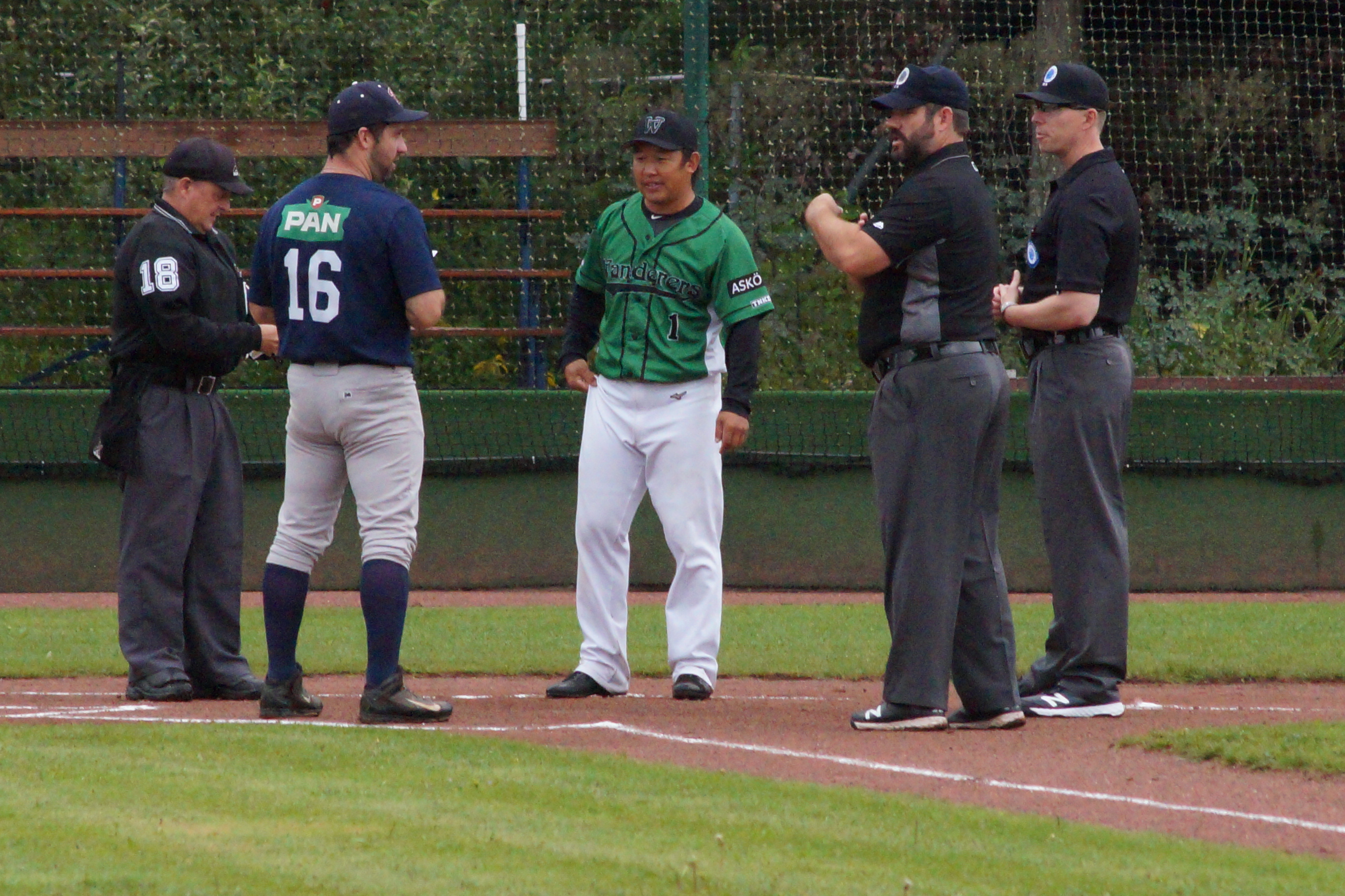 ABE0FA44-F8A6-47AE-BF8A-6979738AE7DC