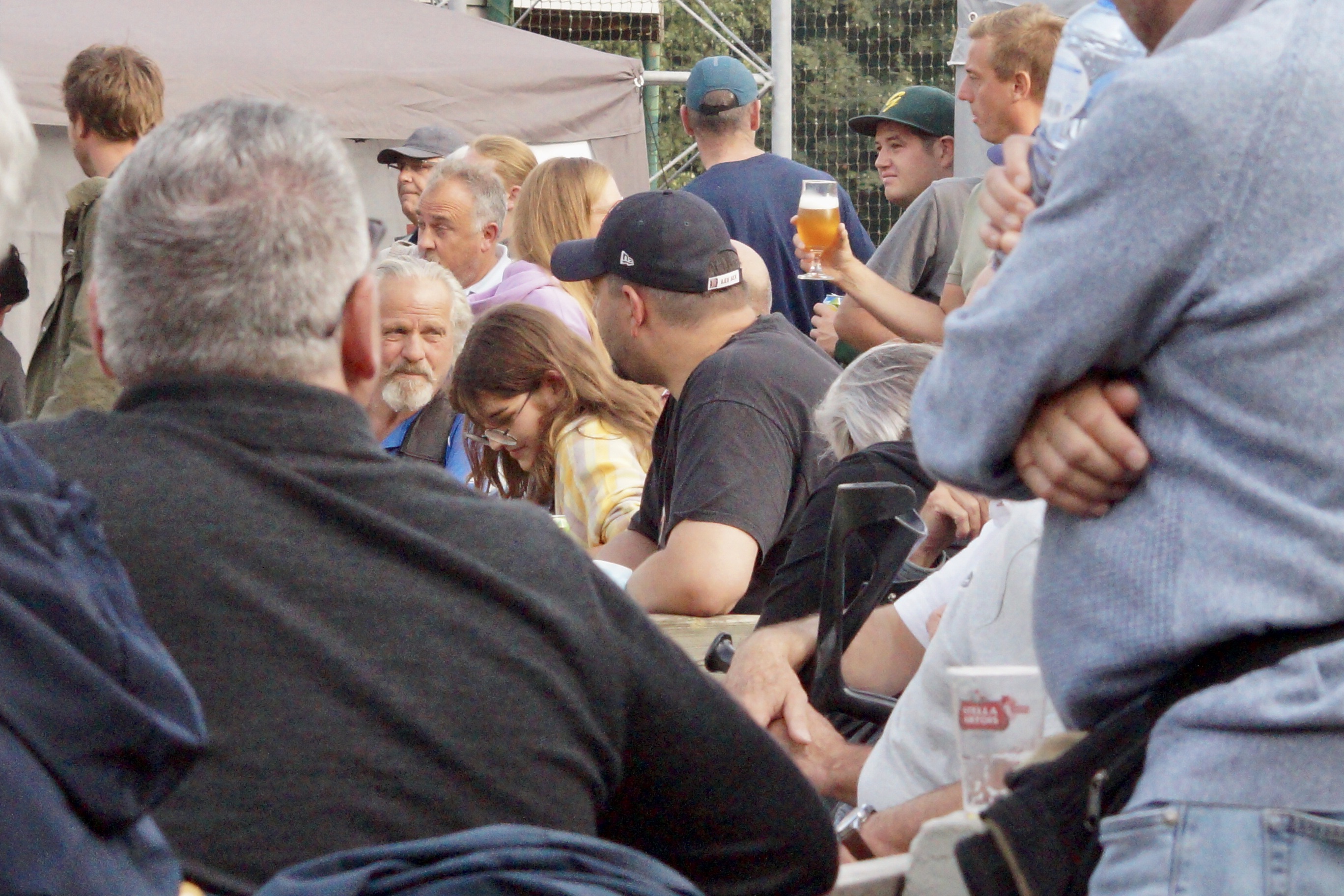 CA281017-57F9-405B-A628-1AB3060A58F8_1_201_a