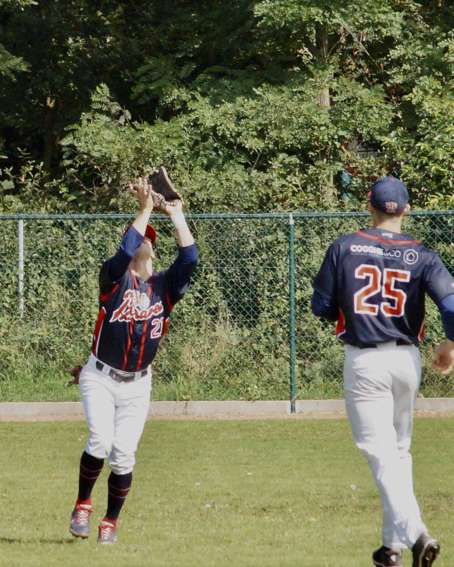 E62E645A-17C5-43BC-9E53-1D82B0F23BC6_1_201_a