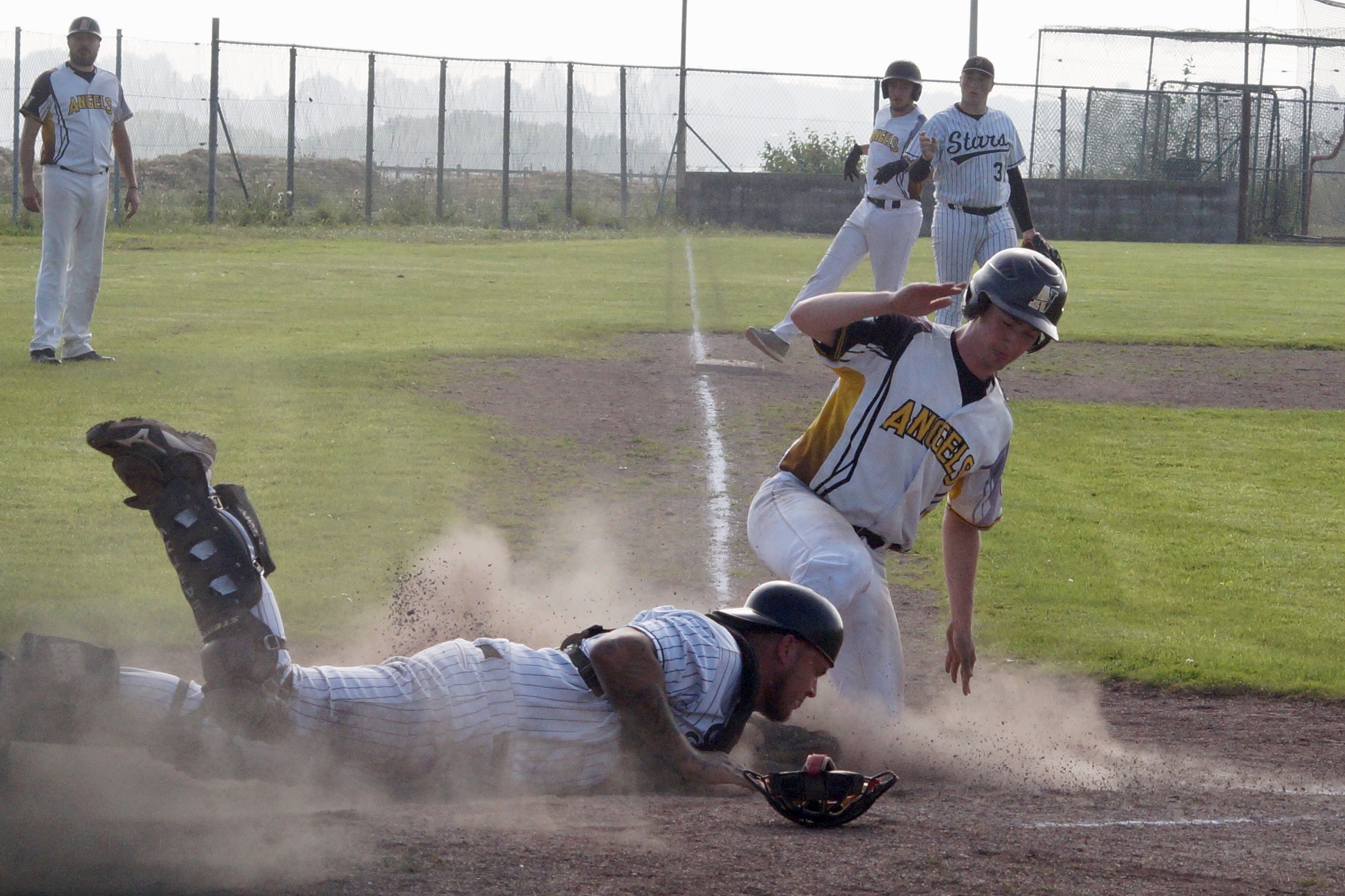 C07A7DDB-33D4-4D16-A47B-057A0A5000B3_1_201_a