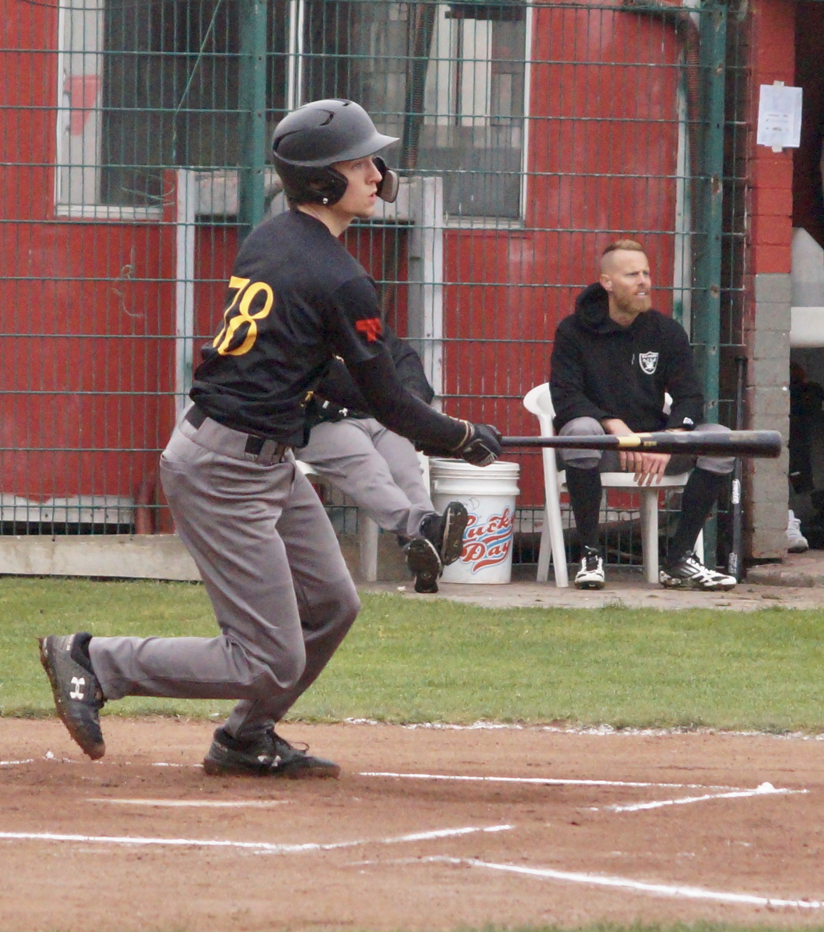 4BF8C342-9BBA-4FA3-A498-0ADBB29B317F_1_201_a