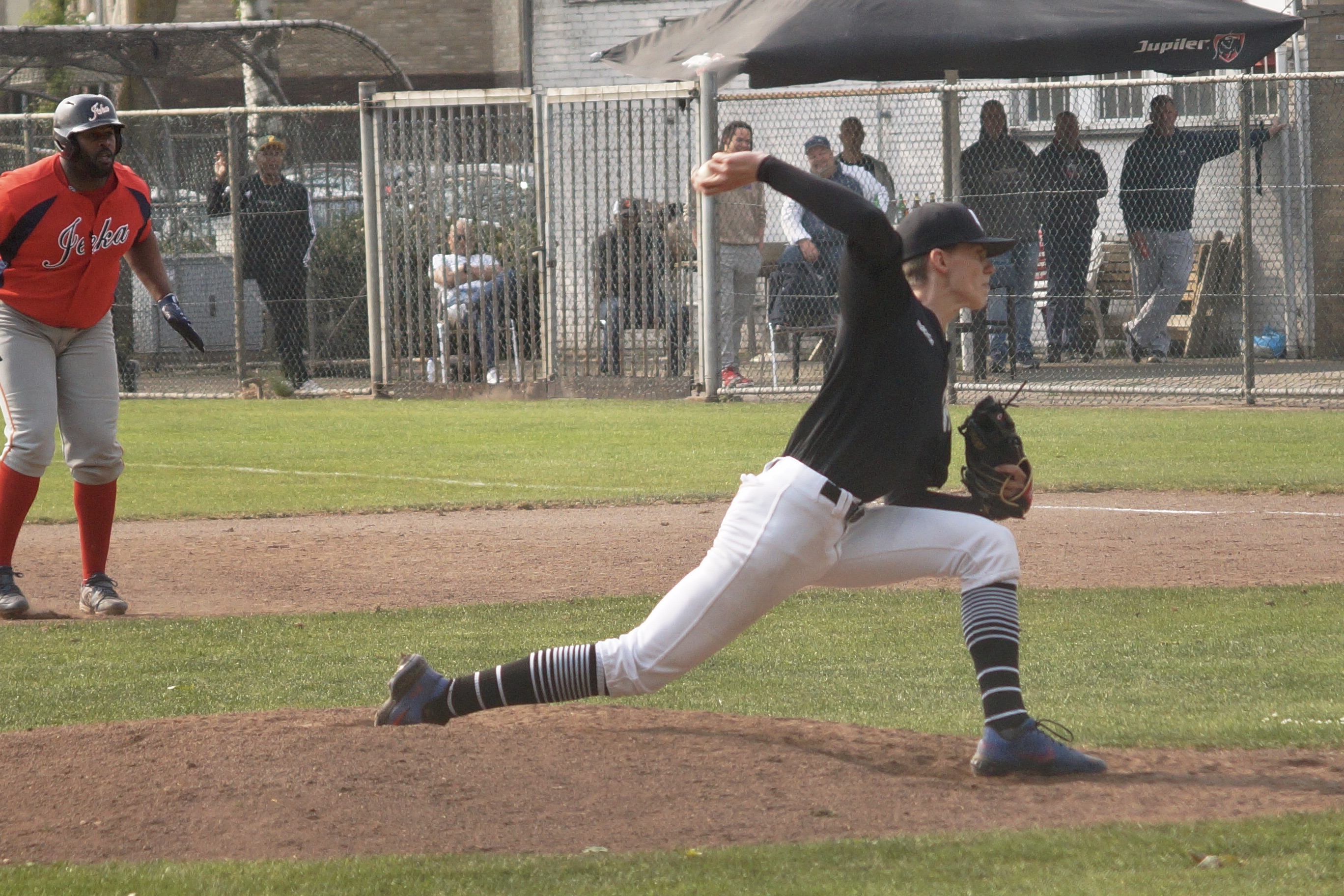 62F789AE-6473-461B-99F7-335DC5705024_1_201_a