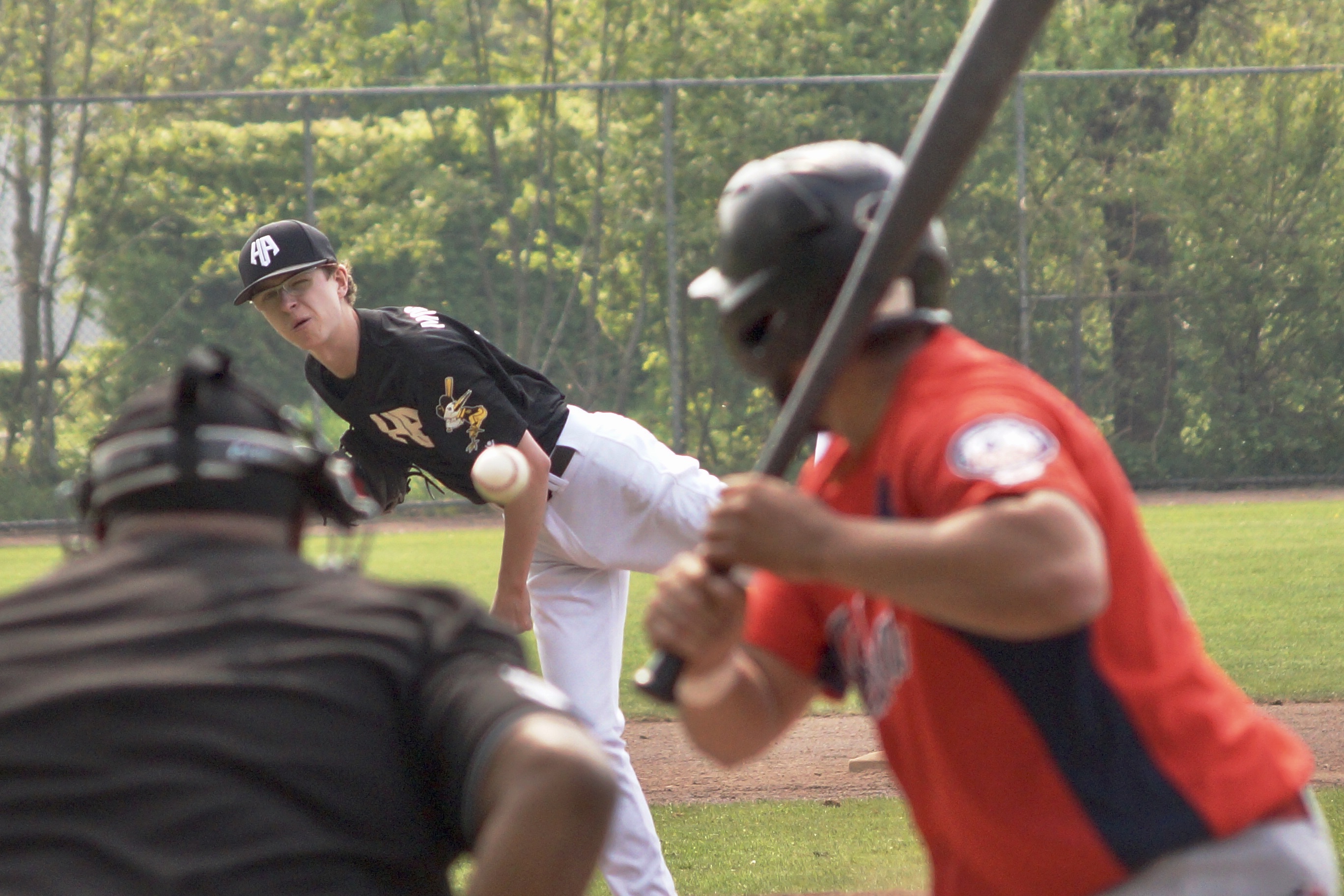 65B64719-AA2C-4B87-85C1-85730AE37D5A_1_201_a