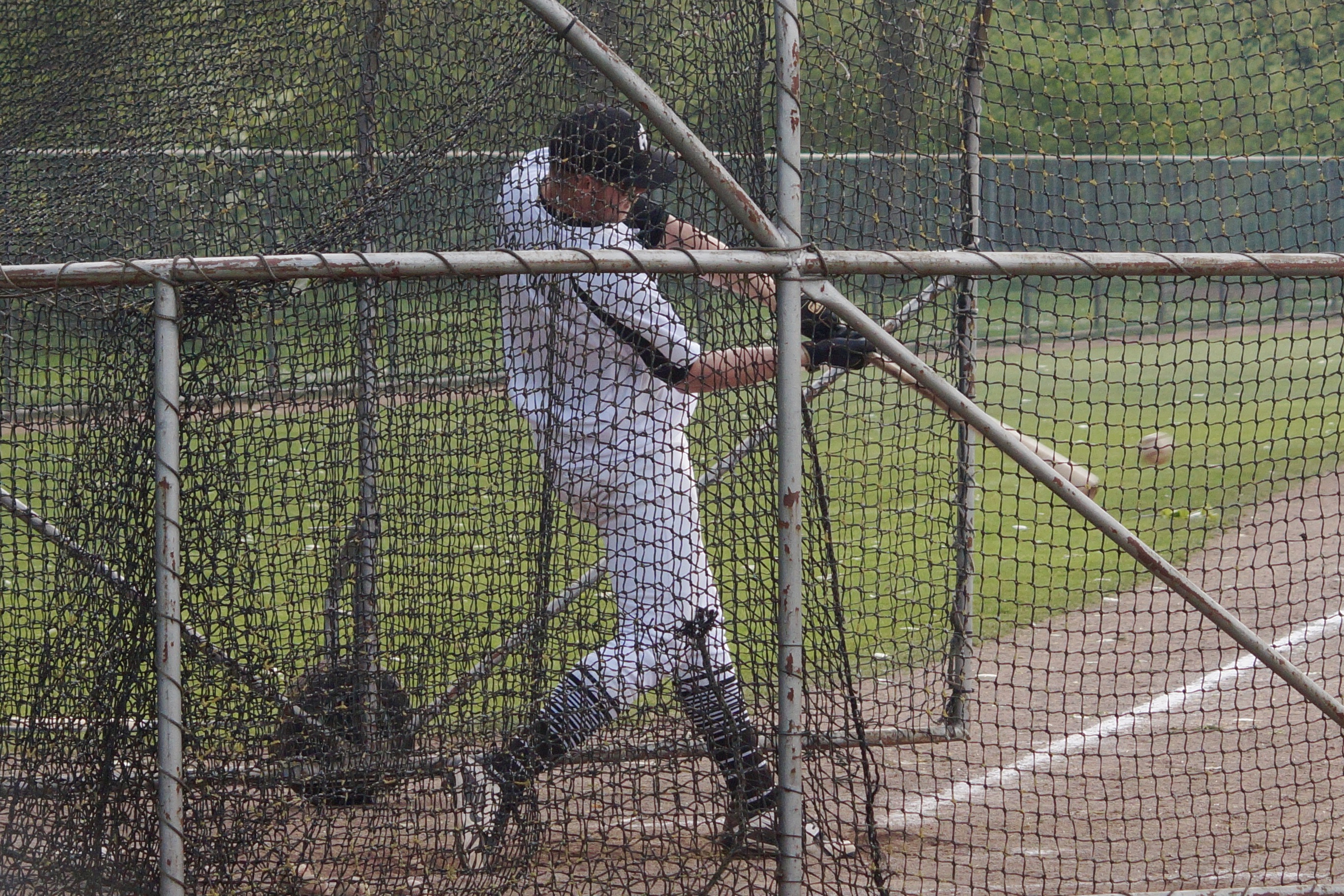 E6FCF920-87D0-472F-AEF0-4E9653F66180_1_201_a