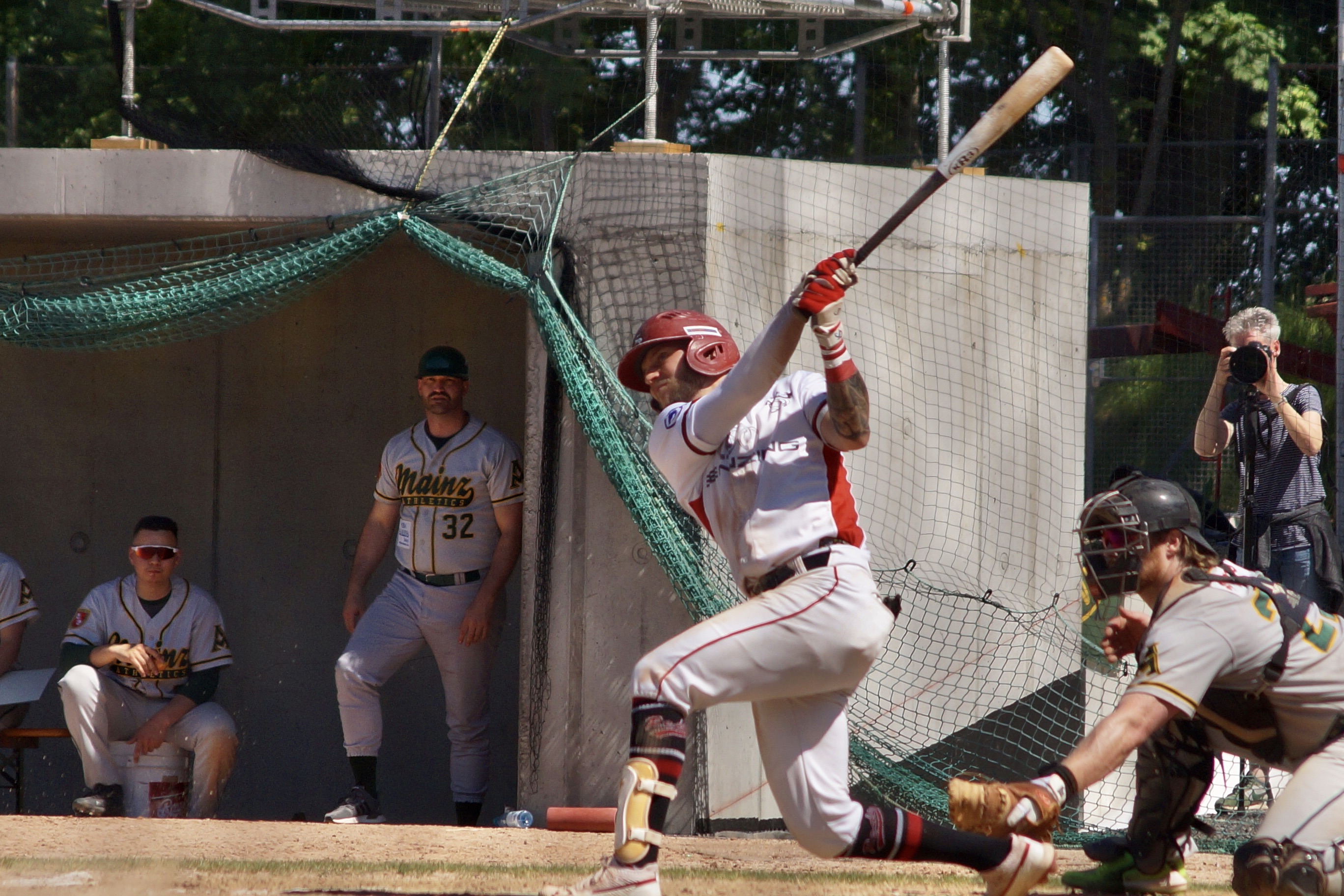 B194A463-5AAA-4E86-8D9A-ADF6491AD7C3_1_201_a