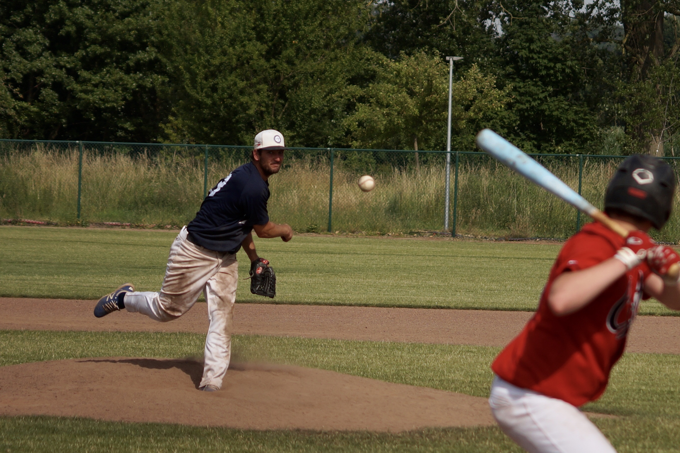 A14B16F1-7D8C-4757-87FA-4137AE42FE9C_1_201_a