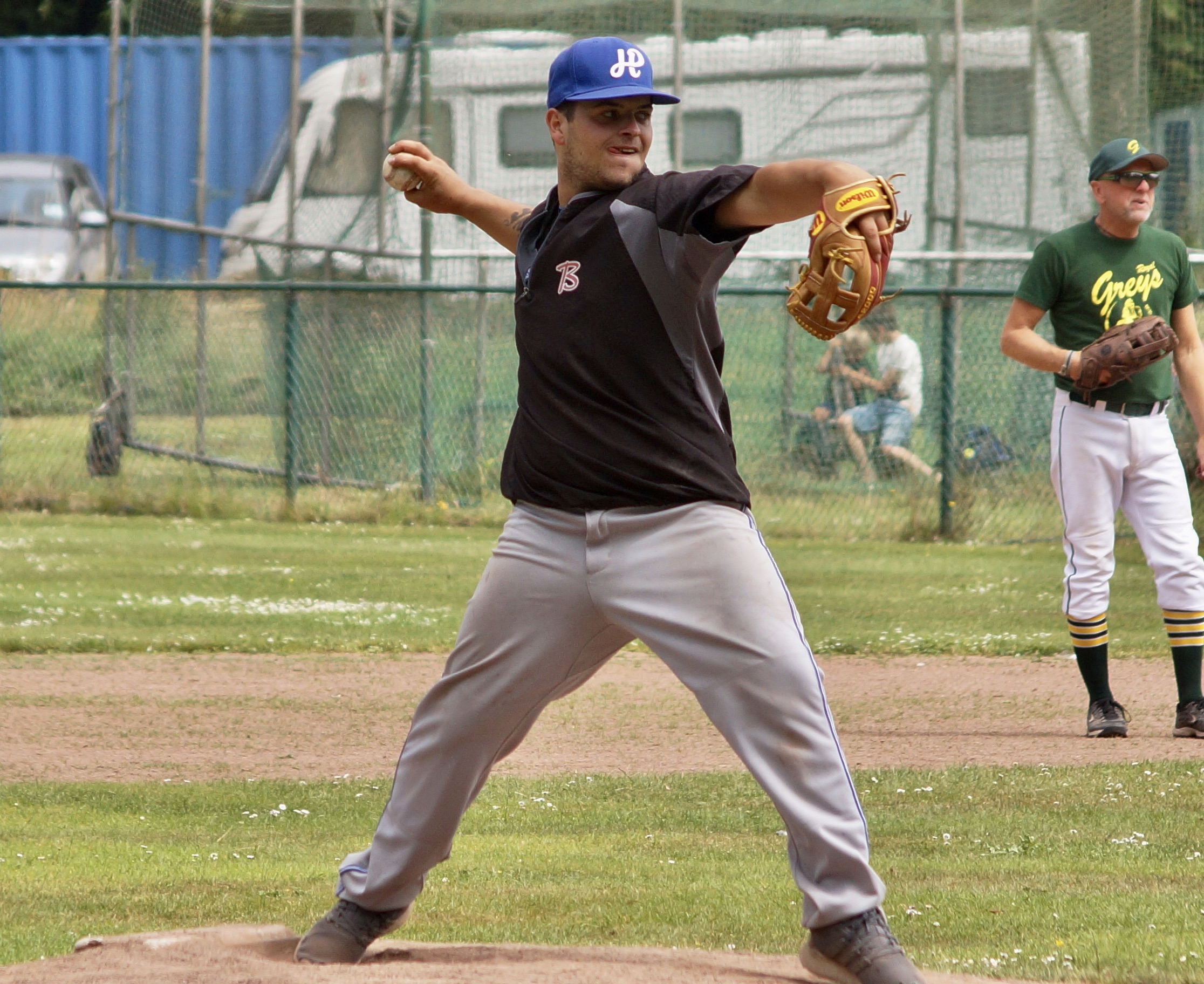 7976B3BD-E828-49E6-811F-AA53C3C7F4DC_1_201_a