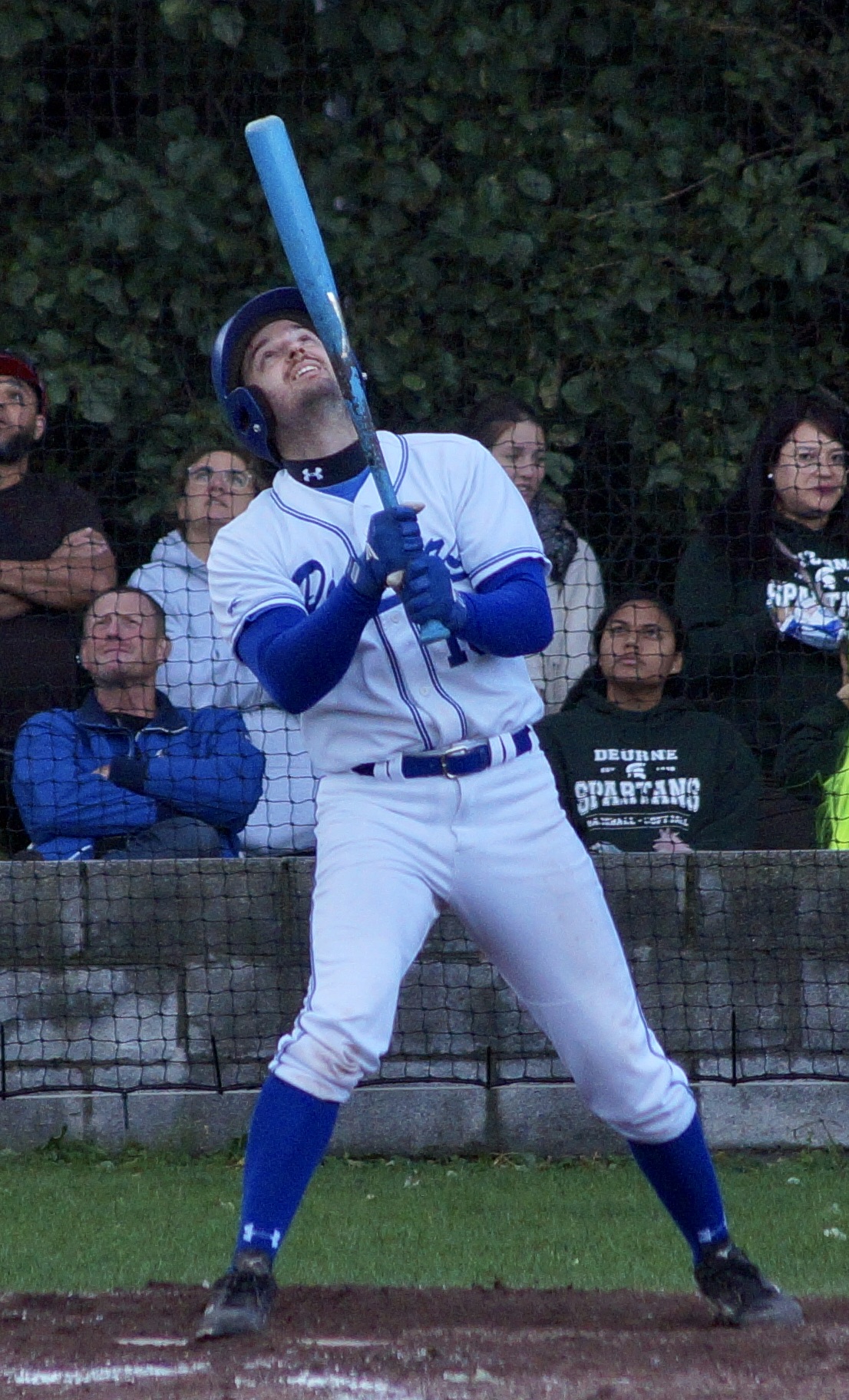 4EC8102E-970B-41F4-9471-C331F92302F6_1_201_a