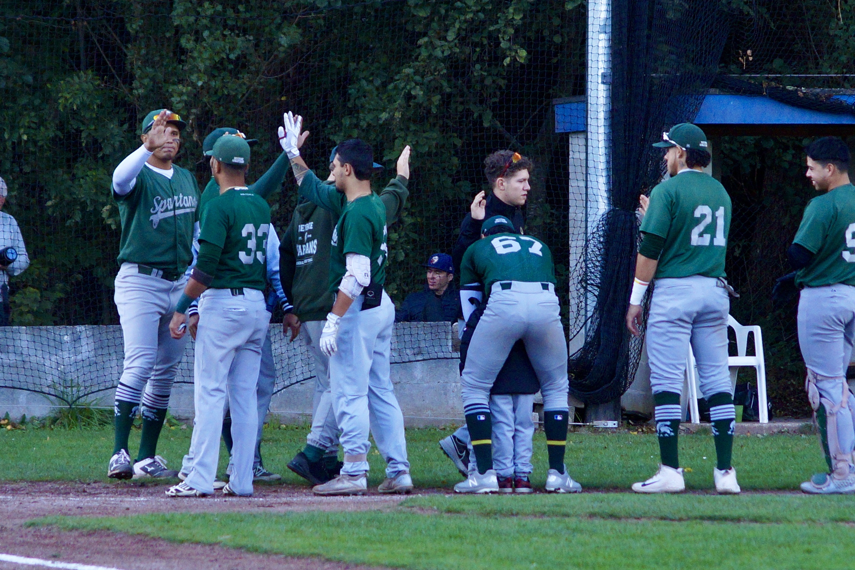 5BDA92A7-F45B-4A4A-A3BF-94D1A394EAD5_1_201_a