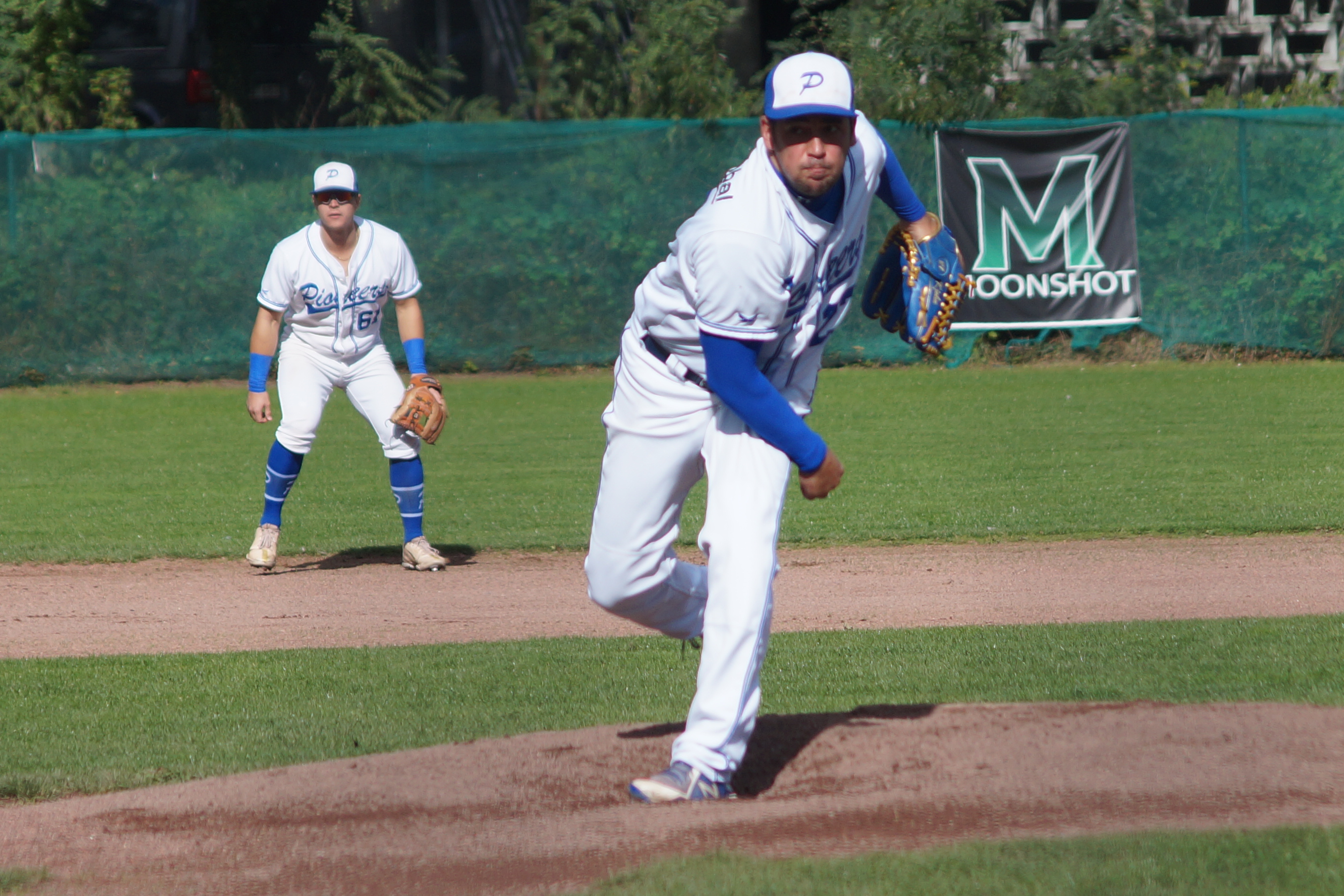 6B5DFF6A-608E-4E8A-94AE-A83E85A78DD8