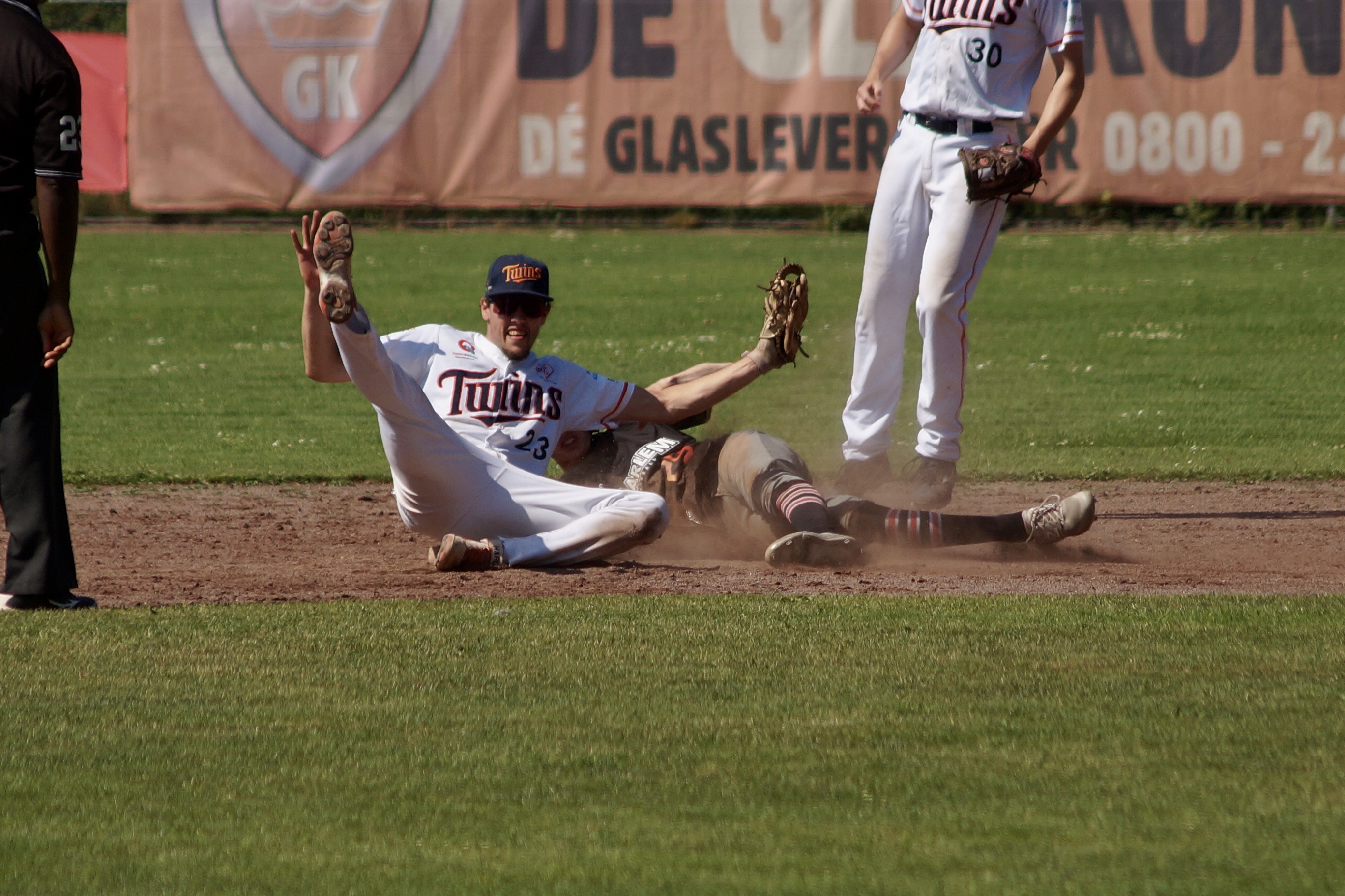 00172722-180C-4EA7-9881-D9884E24C581_1_201_a