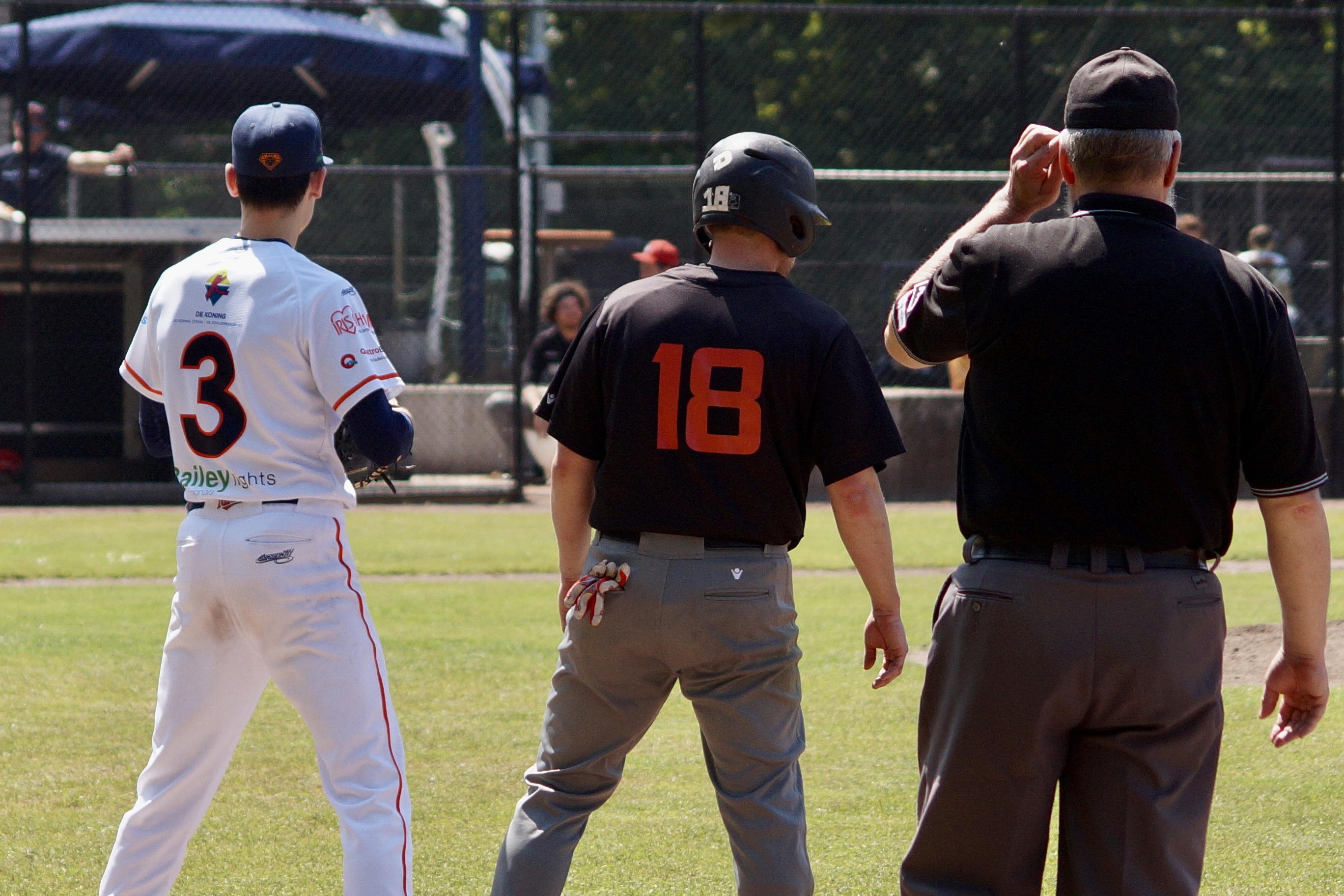 C1E67D6A-55D6-4C43-BA39-88C341FD6BD4_1_201_a