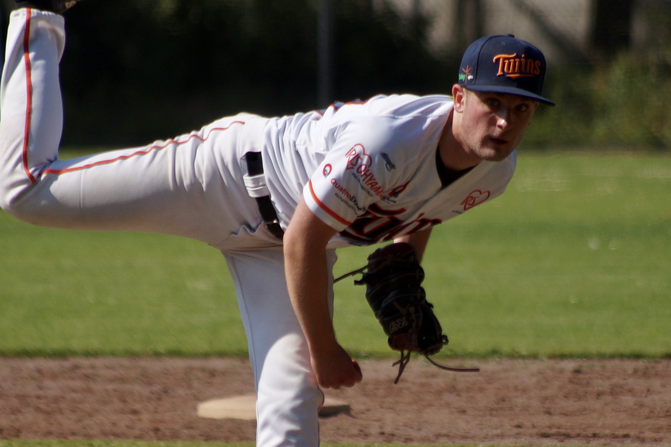 D4F04ABD-2371-4815-B0A5-D2E4BF571E5D_1_201_a