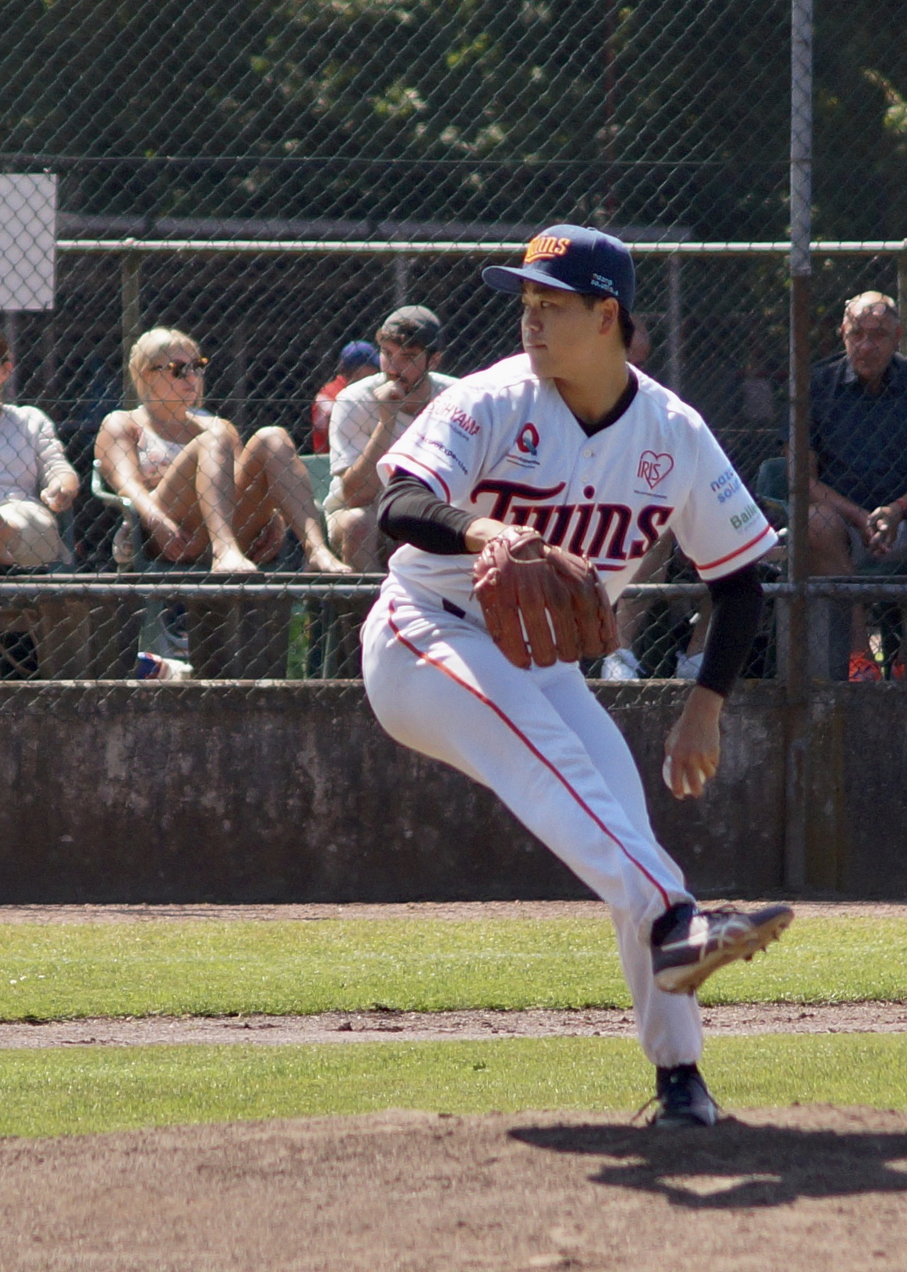 FD93E17A-E10B-4CF1-A8A4-93680570F739_1_201_a