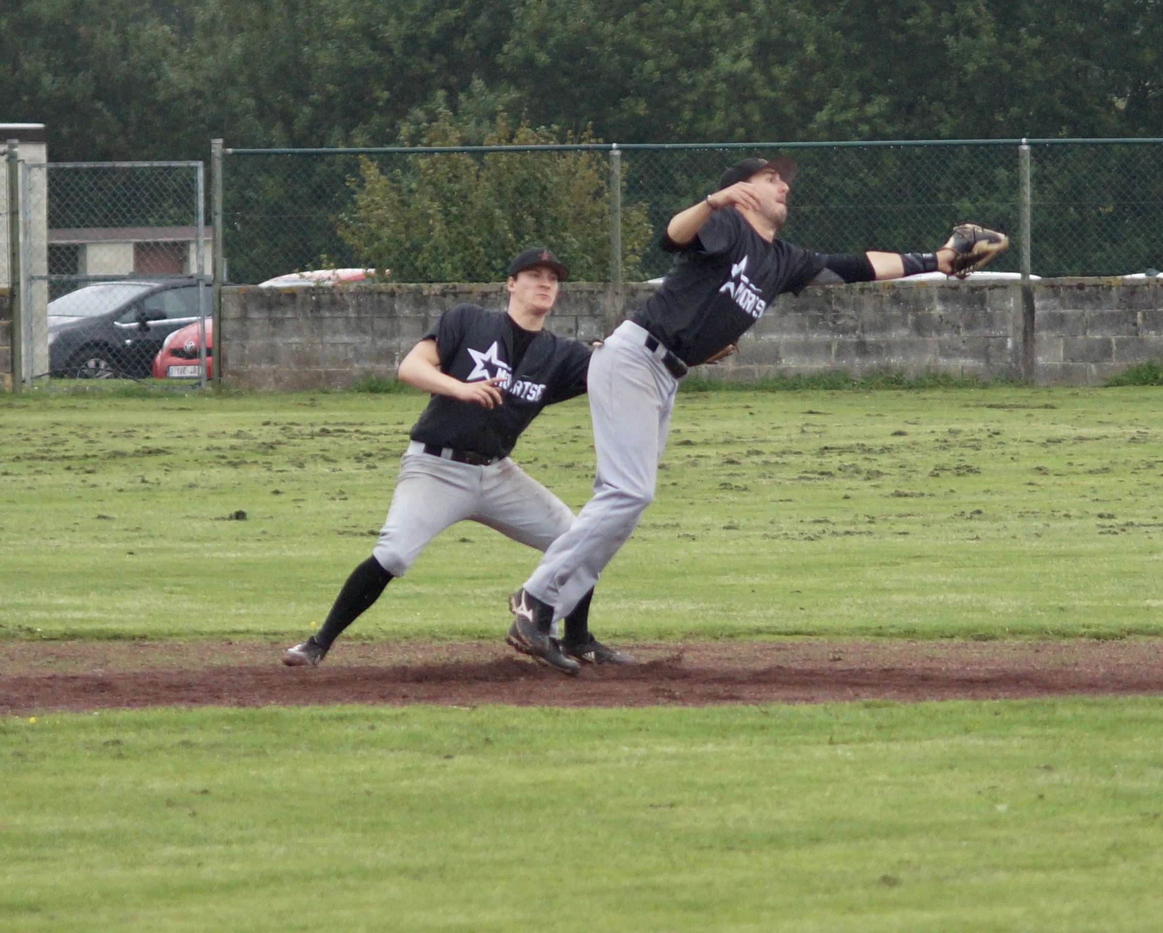 0D2D793E-C13A-4613-86AA-9A7BDAC025C2_1_201_a