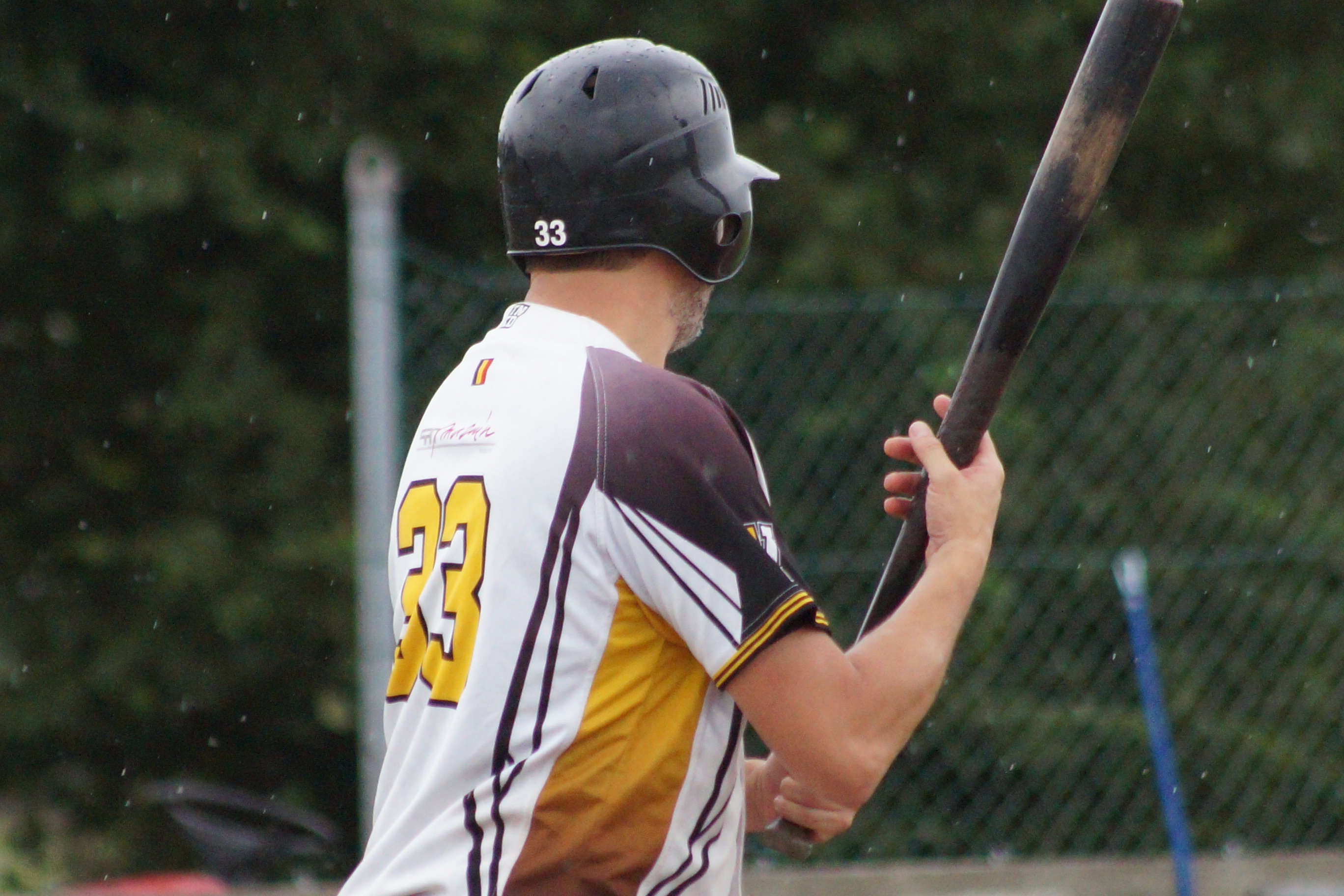 D1A2BE8A-3204-445B-AD6F-83BDBF897814