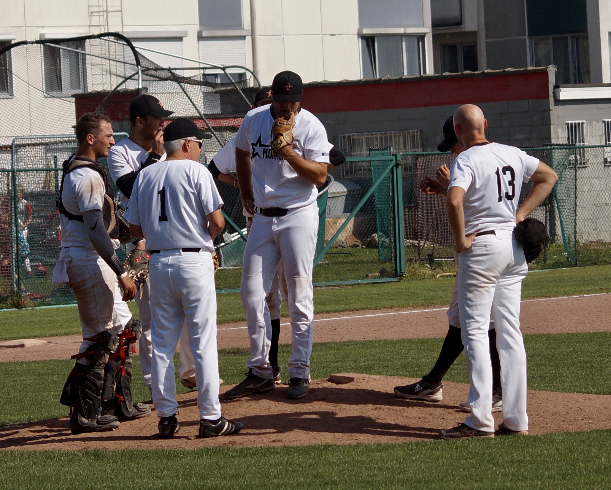 172D4055-A1A4-4905-9409-9DB0A4F2C1BD_1_201_a