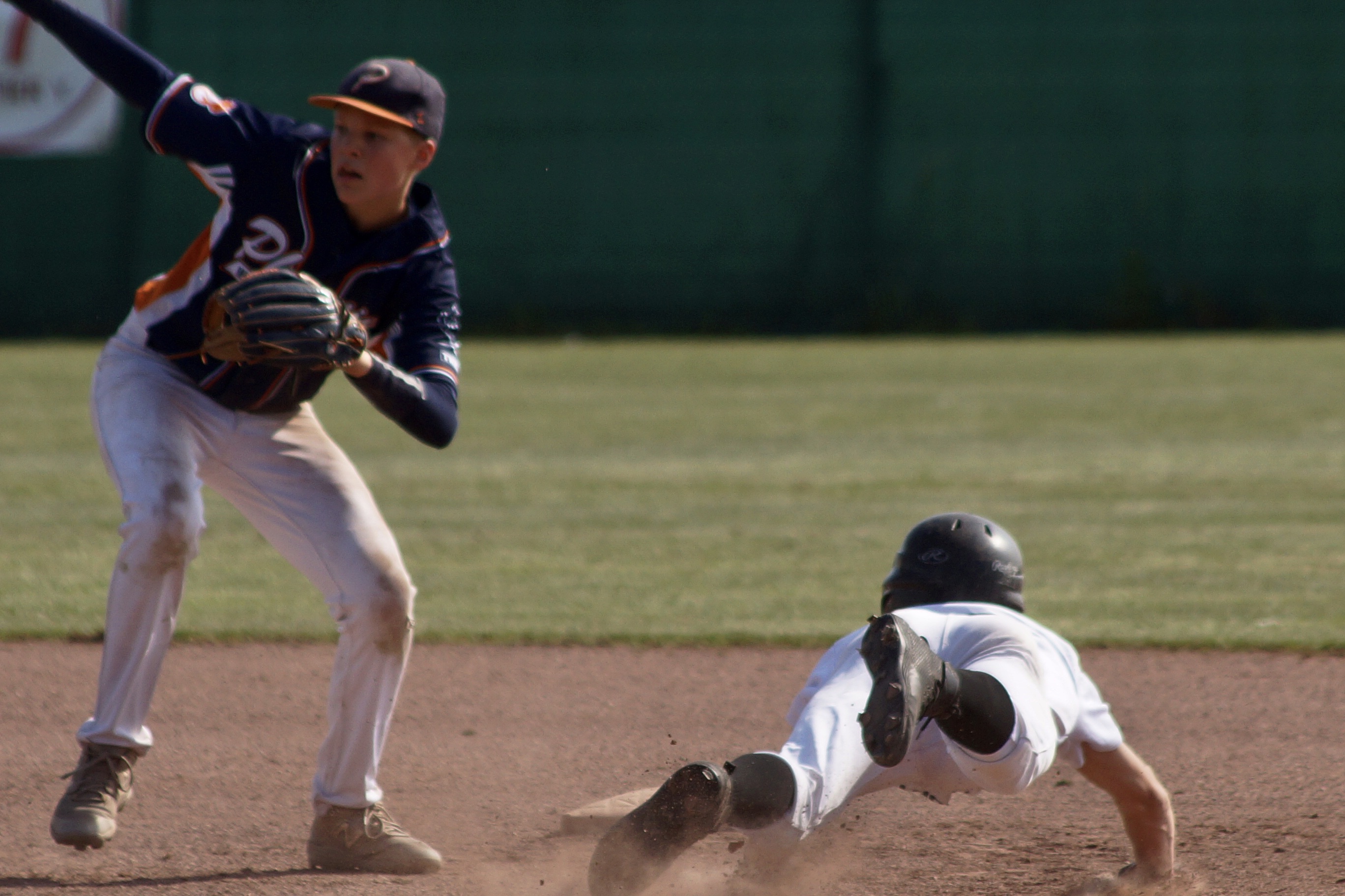 DE948CDE-E7B5-415B-BB26-CF9662E2E661_1_201_a