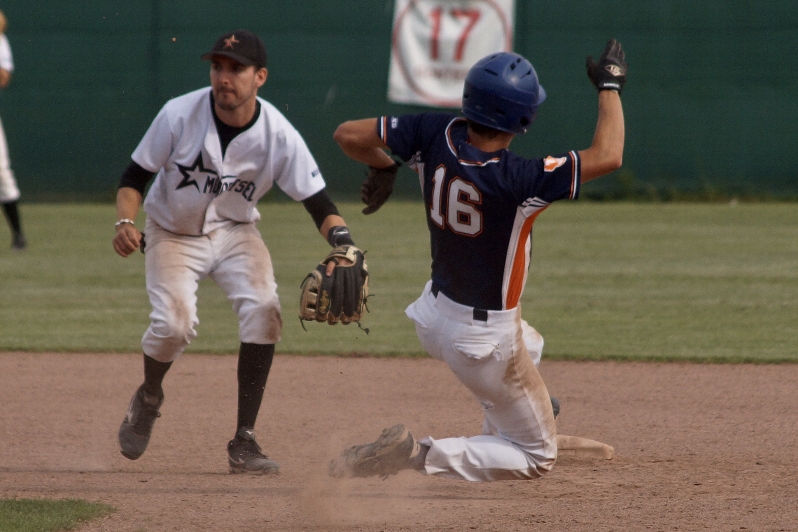 EB6C7684-7AB8-47C7-9F60-1291DA00DA00_1_201_a