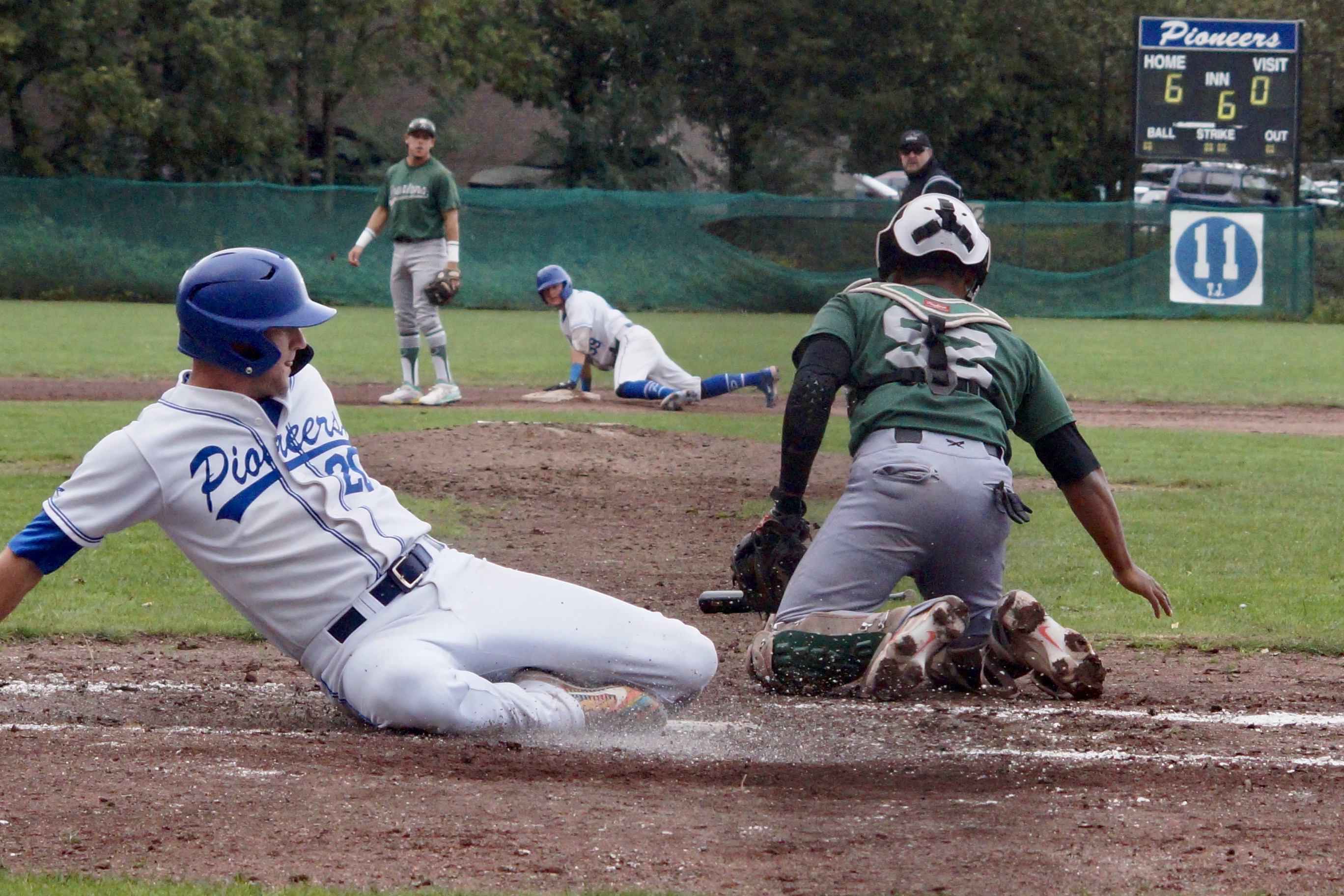 10485691-68CF-46CA-92FC-D4C6C5490B71_1_201_a