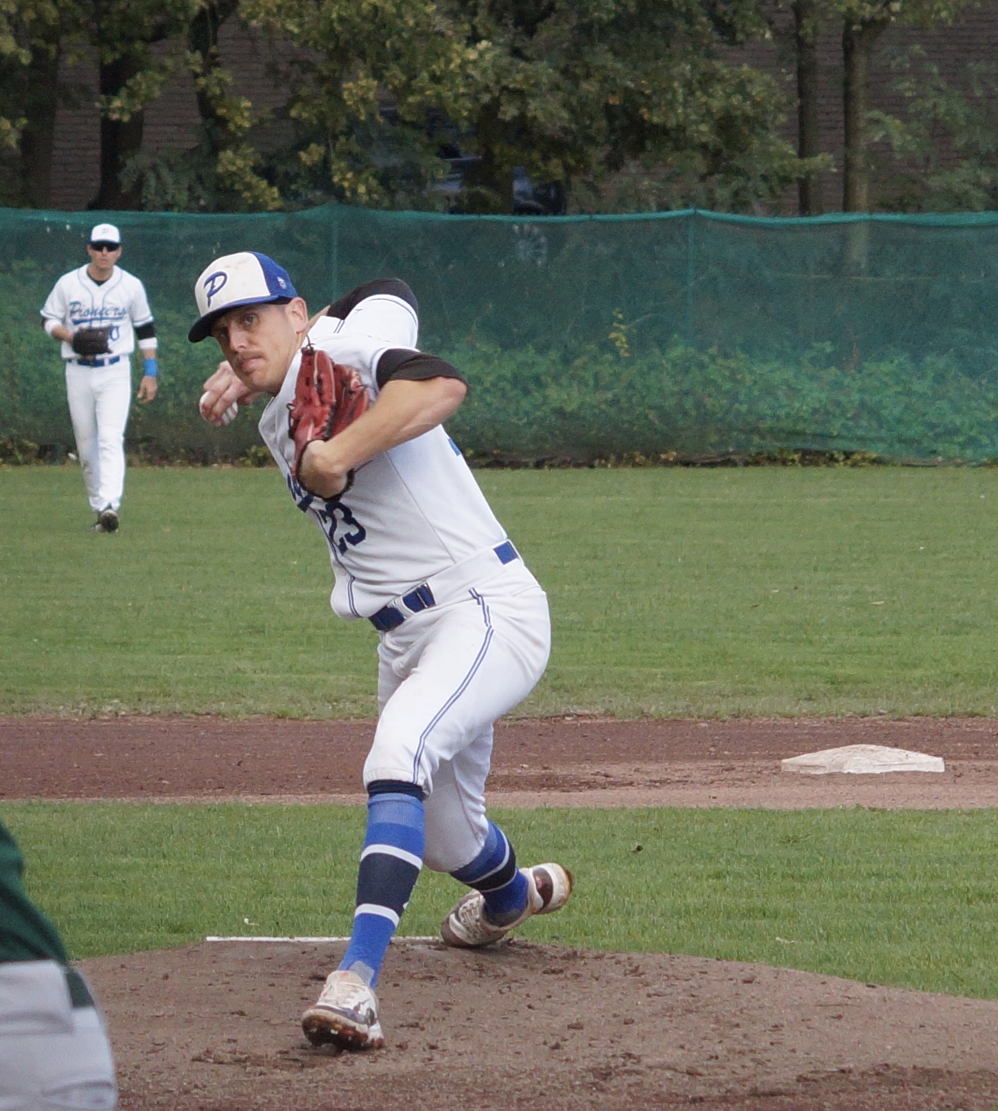 717DC238-3011-4FEF-BE29-8AE8B98B5828_1_201_a