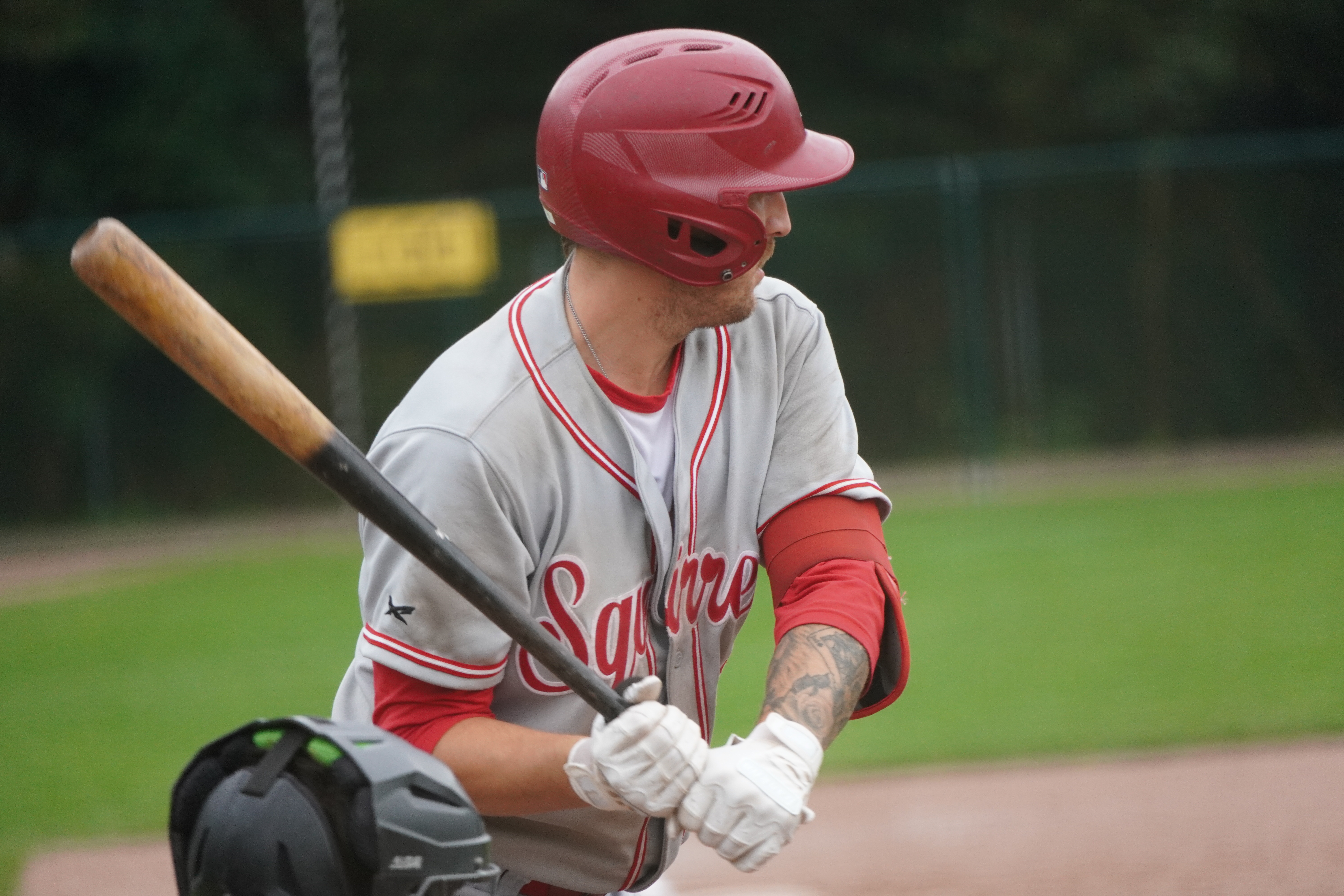 18DD4C0C-DAE8-4E01-94C4-14AA95AFD318