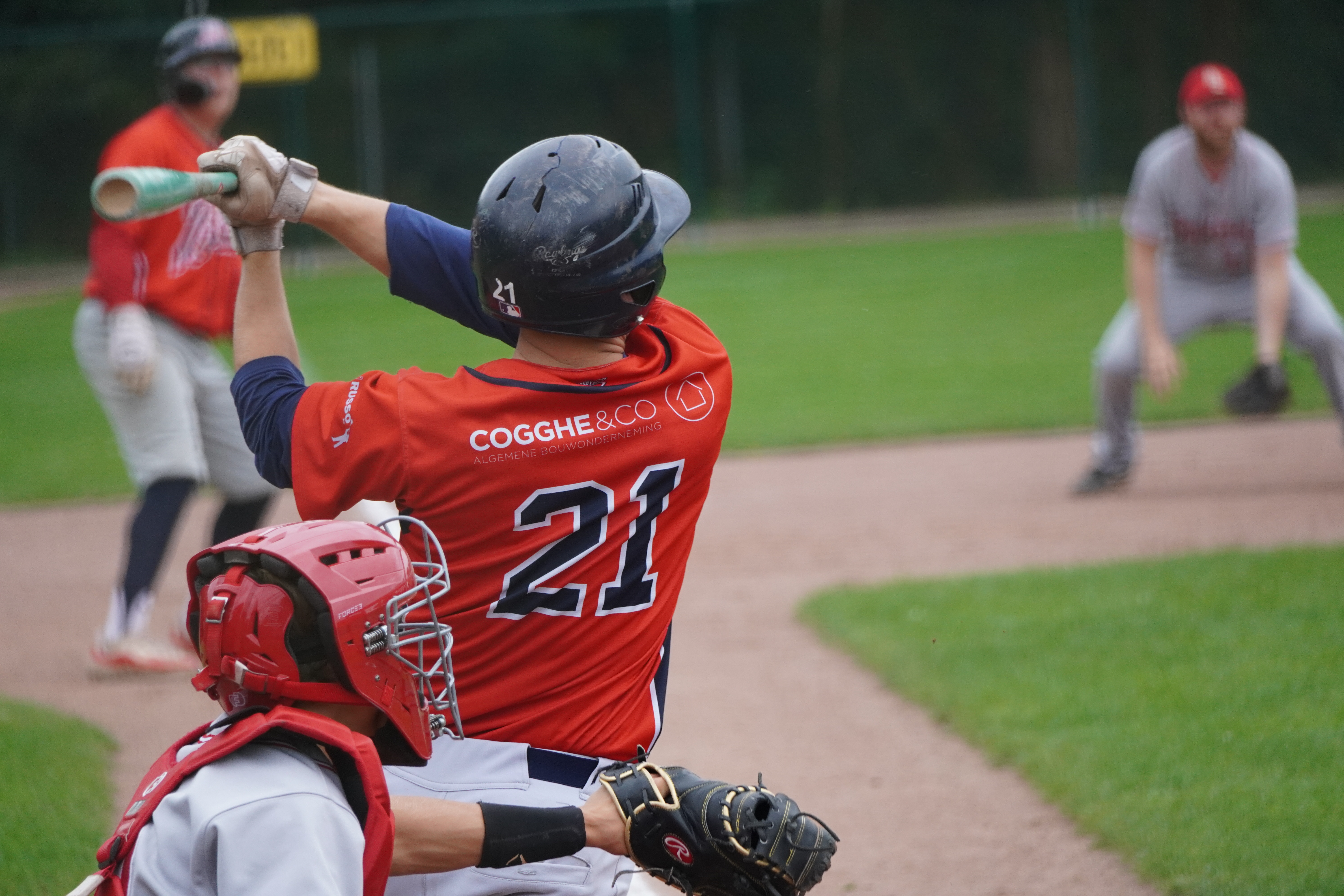 2741A79D-5E37-49BD-9AFD-932542ED377B