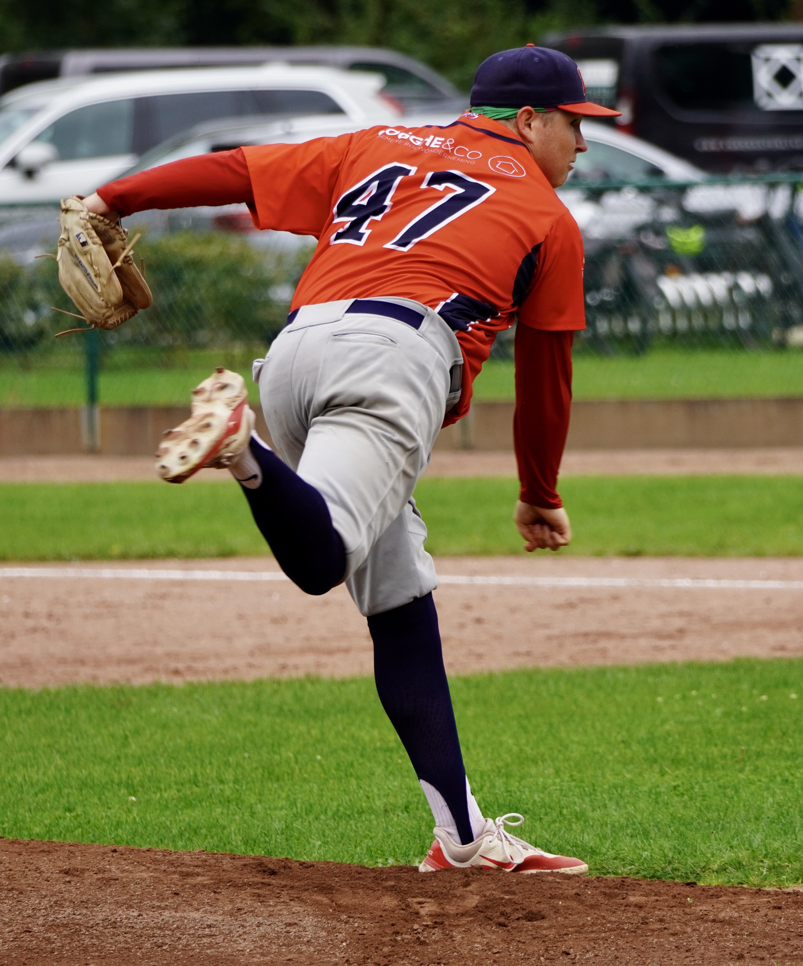 2D0F9484-8FDC-40E8-A394-5304245D7754_1_201_a