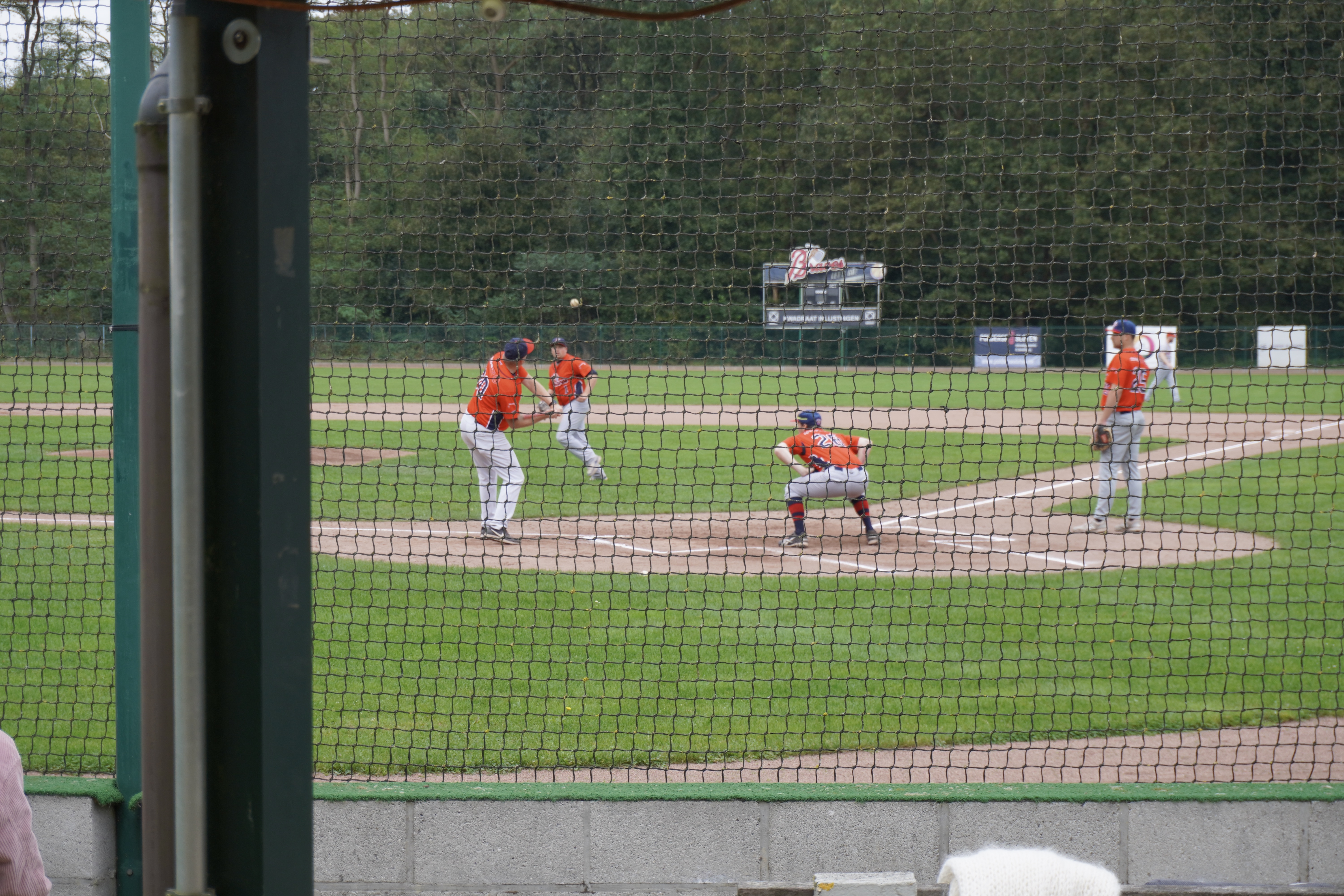 43183CBF-B69A-4223-9D18-0C4E8B1D165D_1_201_a