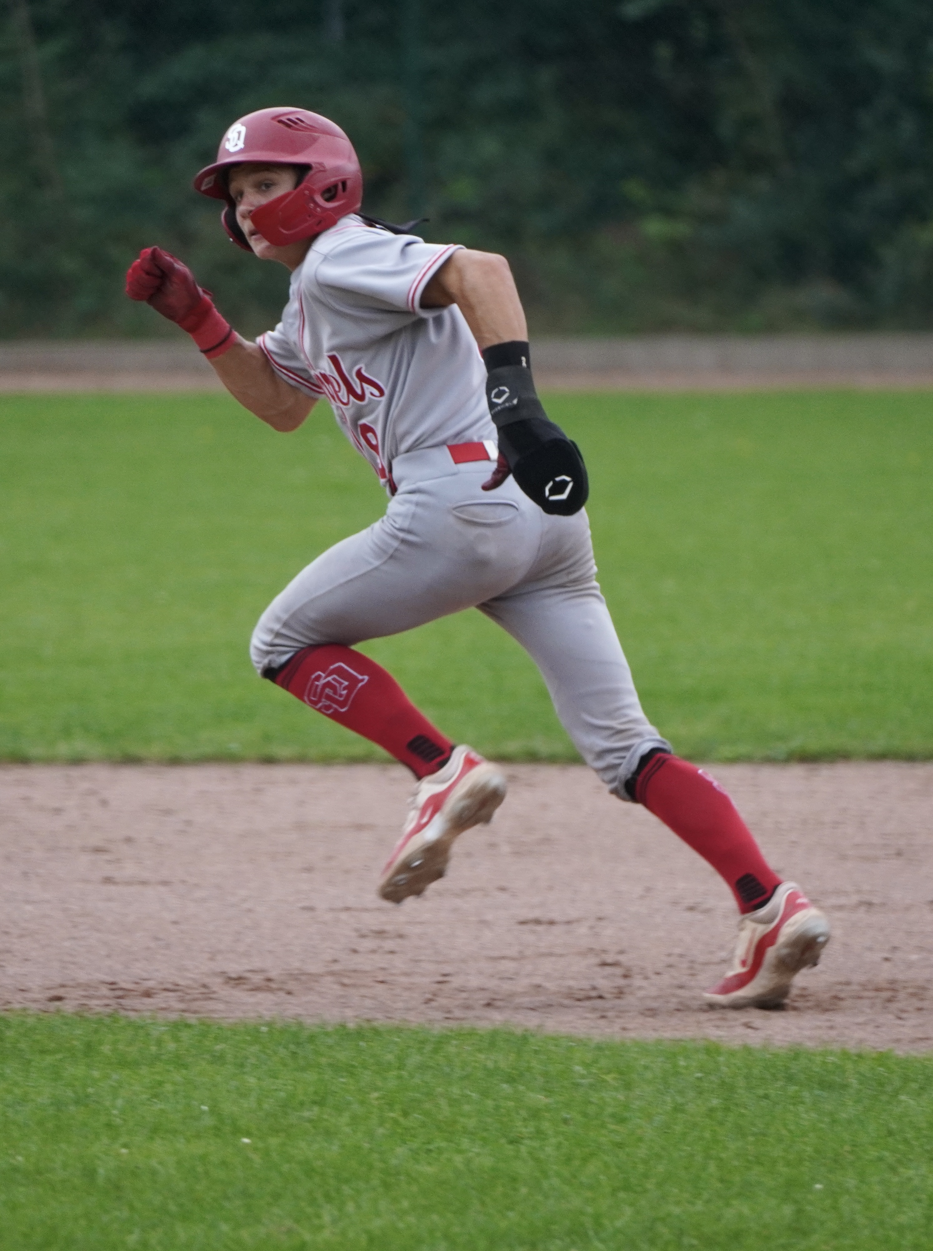 4E80B34C-5606-4333-B3F3-6367DF158E5B_1_201_a