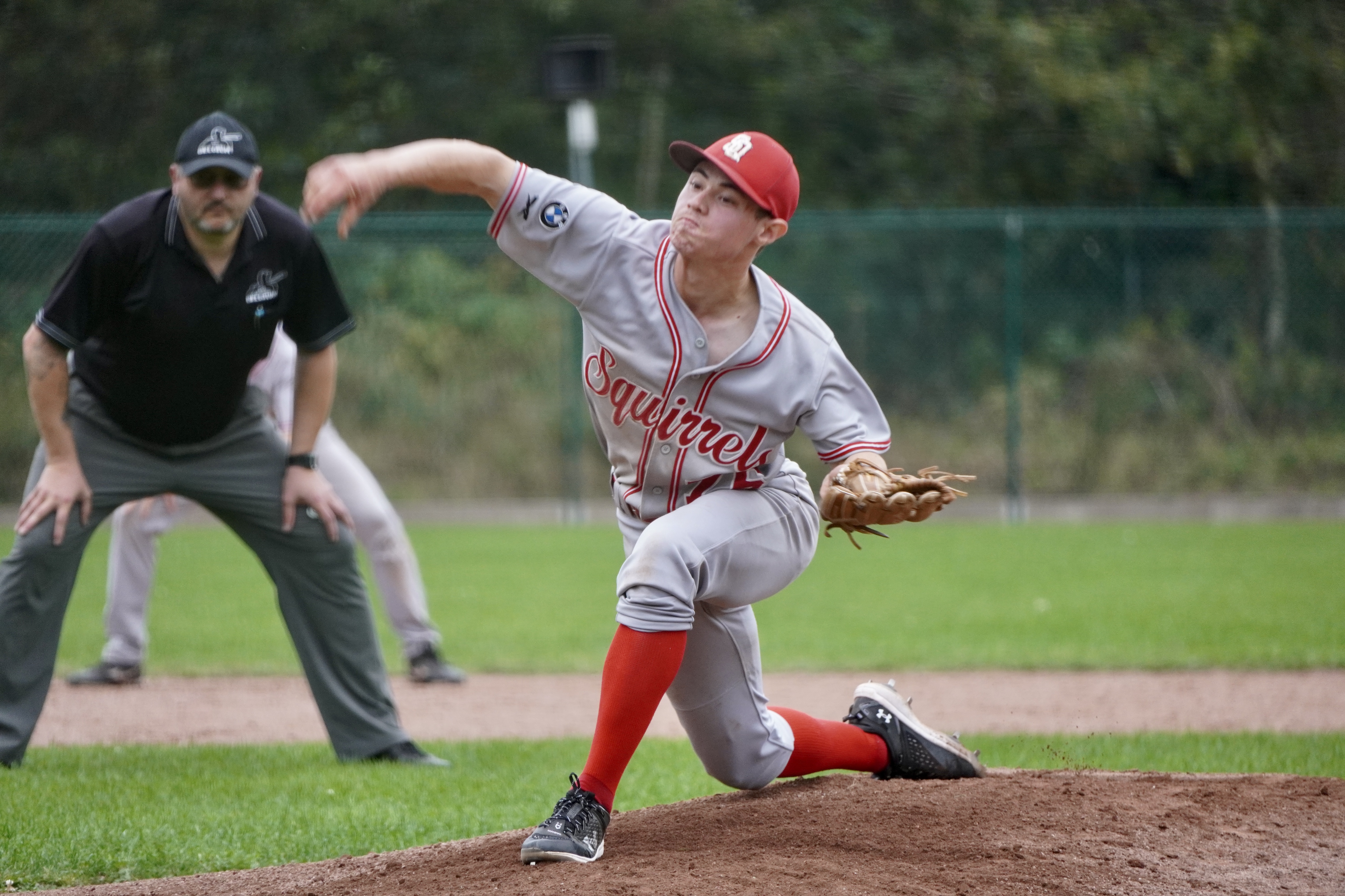 4F1969FF-EF19-416D-9B62-942360162852_1_201_a